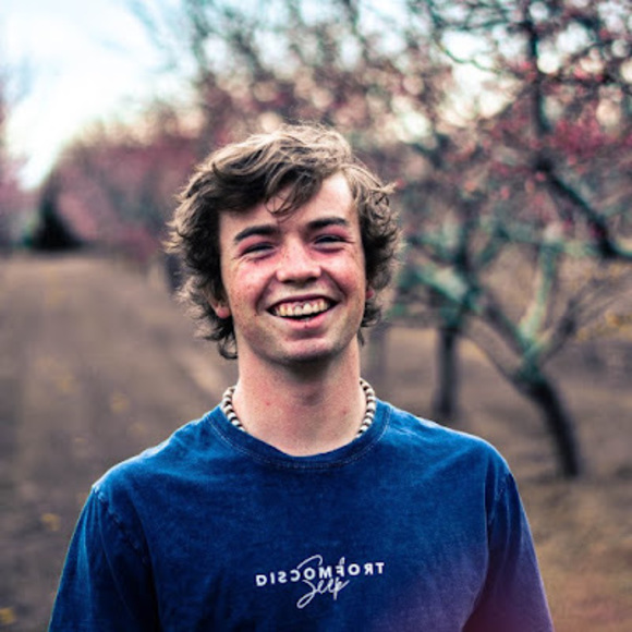 Meet your Posher, Ben - Picture 1 of 1